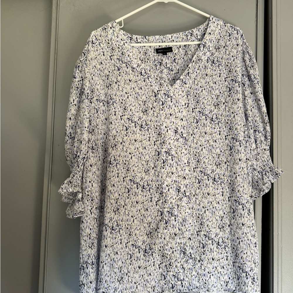 Jones New York White and Blue Speckled Blouse